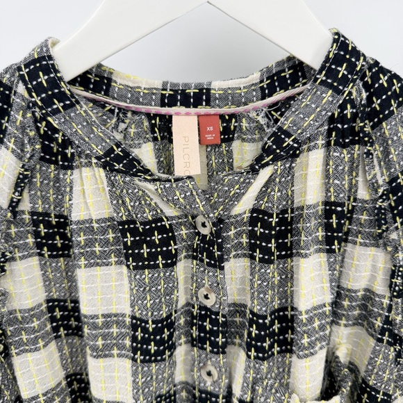 Pilcro Black, White, and yellow Plaid Button-Down Shirt with shoulder ruffles - Picture 4 of 6